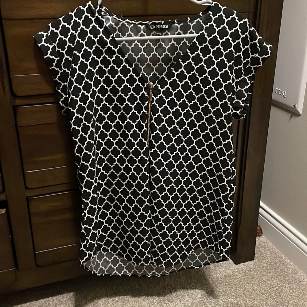 Express, size small, business casual/professional